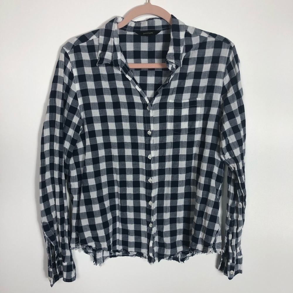 Stitch fix Paradigma checkered button up top Womens‎ size medium